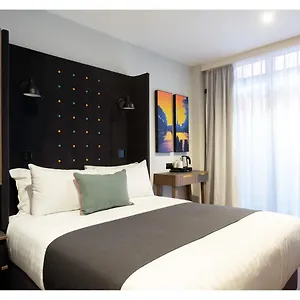 3* Hotel Point A Parnell Street